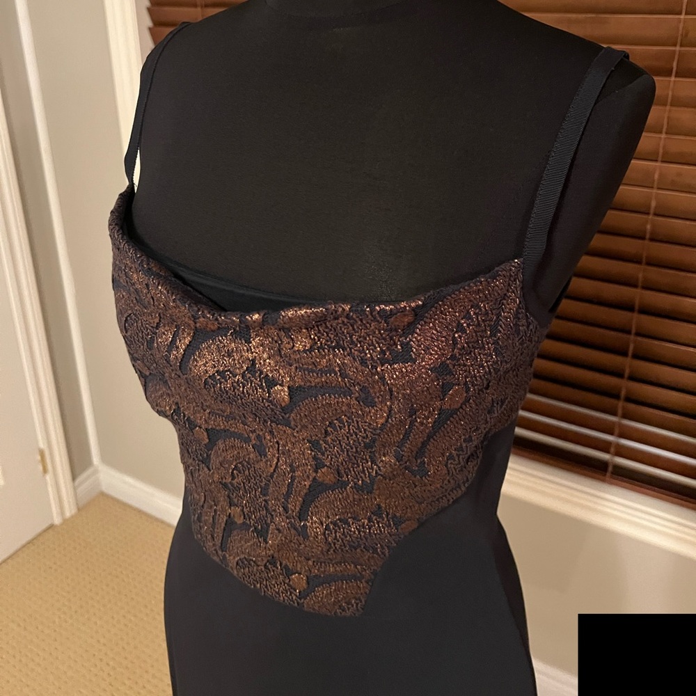 Dress - Picture 3 of 7